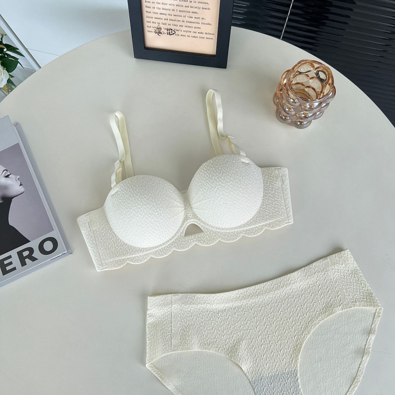 311 Sutien bez naramenica, polu-kosarica, srednje debeli punjenje, Push-Up, bežični set