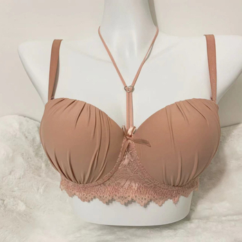 Csipkés push-up melltartó nyakpántos, légáteresztő 3/4 kosár