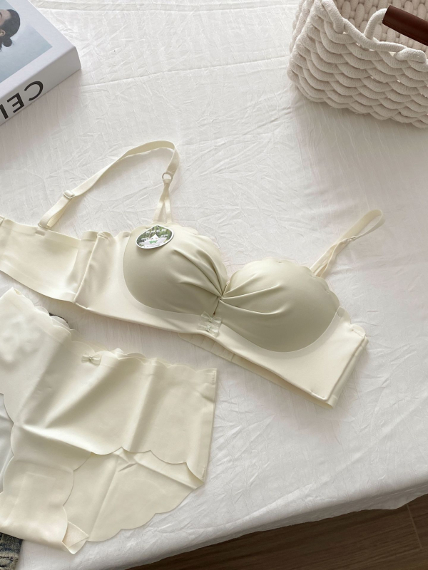 Bežični grudnjak Tila Princess Cup za žene, push-up za male grudi, bočna potpora, protiv opuštanja dojki