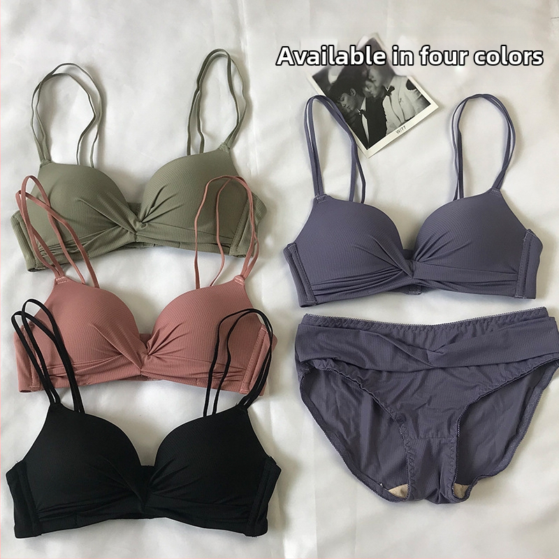 Bezdrôtová push-up podprsenka so vzhľadom na pekný chrbát, tenké ramienka, košíky 3/4, nylon/elastán, pohodlné každodenné nosenie