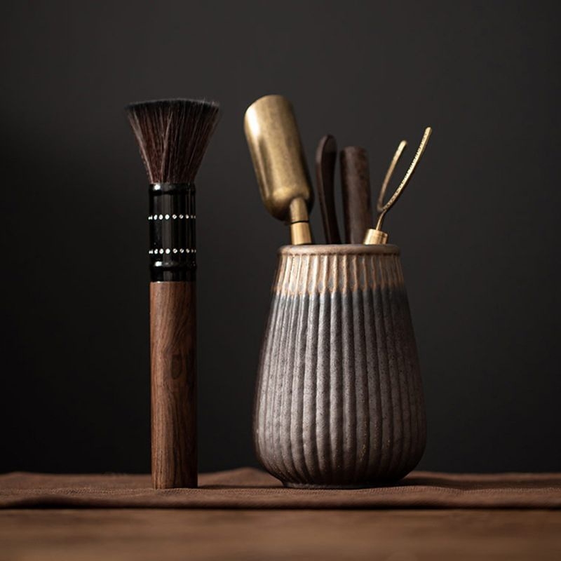 Set de accesorii pentru ceremonia ceaiului din ceramică brută, cu cei Șase Domni ai Ceaiului, Clips pentru Ceai, Cuțit pentru Ceai și Lingură pentru Ceai din Lemn de Abanos (Accesorii Kung Fu Ceai) – Piese de schimb