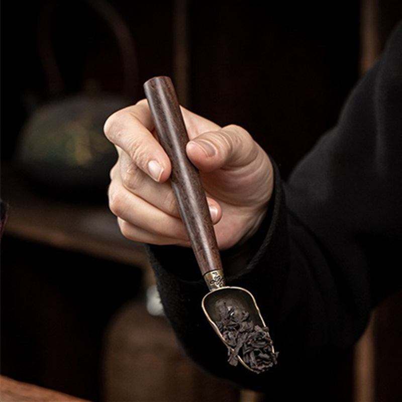 Set de accesorii pentru ceremonia ceaiului din Ebony Bamboo: cuțit de ceai, suport pentru ceașcă, ac de ceai, lingură de ceai, clești pentru ceai