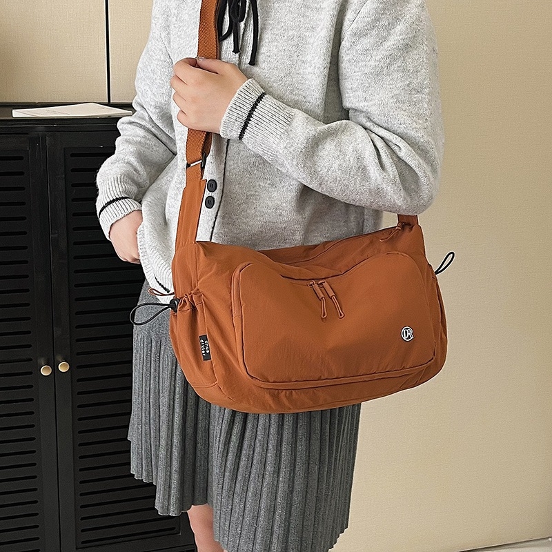 Ženska crossbody torba od najlona, jednobojna, velika zapremina, casual, svestrana