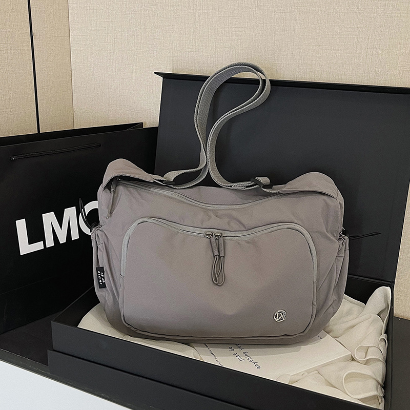 Ženska crossbody torba od najlona, jednobojna, velika zapremina, casual, svestrana