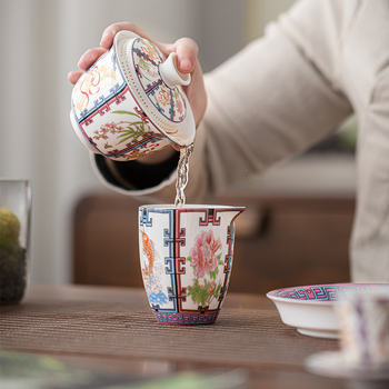 Set hexagonal de ceai cu emailare într-un stil luxos – gaiwan, ceainic și cești în cutie cadou