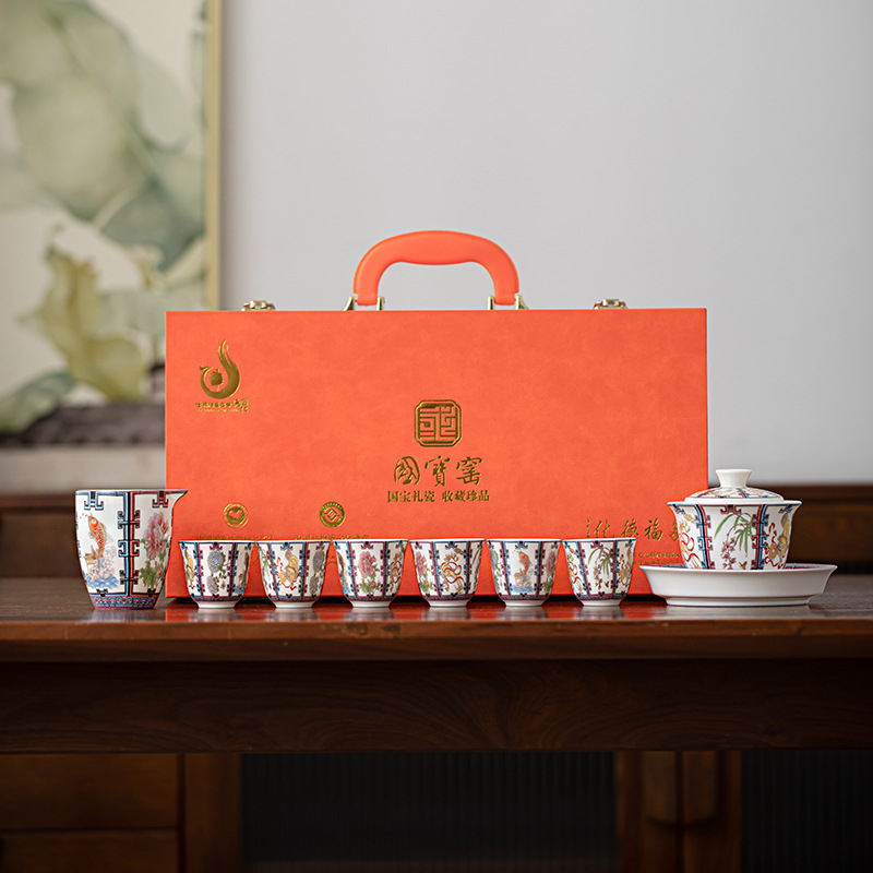 Set hexagonal de ceai cu emailare într-un stil luxos – gaiwan, ceainic și cești în cutie cadou