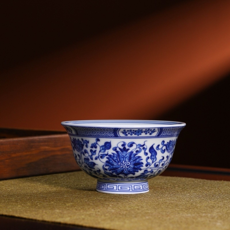 Set de ceai Kung Fu cu gaiwan, ceramică, albastru și alb, cutie cadou