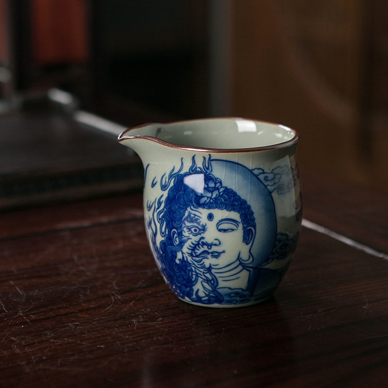 Set ceai ceramic albastru și alb, glazură crăpată, cupă de distribuție a ceaiului, divizor pentru ceai și tavă, stil peisaj, stil chinezesc