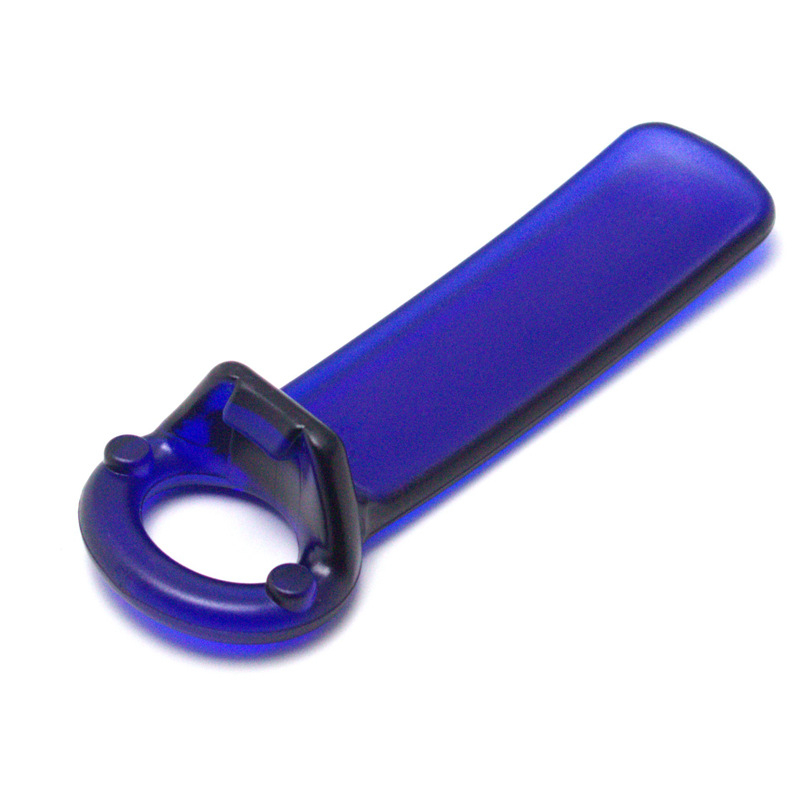 Deschizător multifuncțional din plastic pentru sticle și conserve, cu priză antiderapantă, acționare manuală.