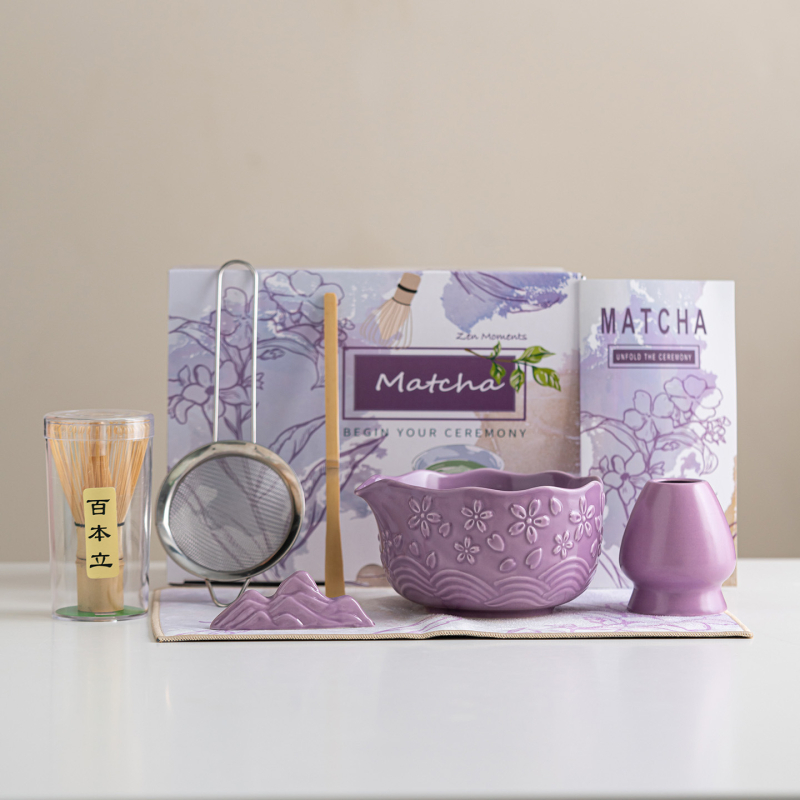 Set ceramic pentru matcha: boluri cu design în relief de sakura, 7 piese, cu gură de turnare, cutie colorată