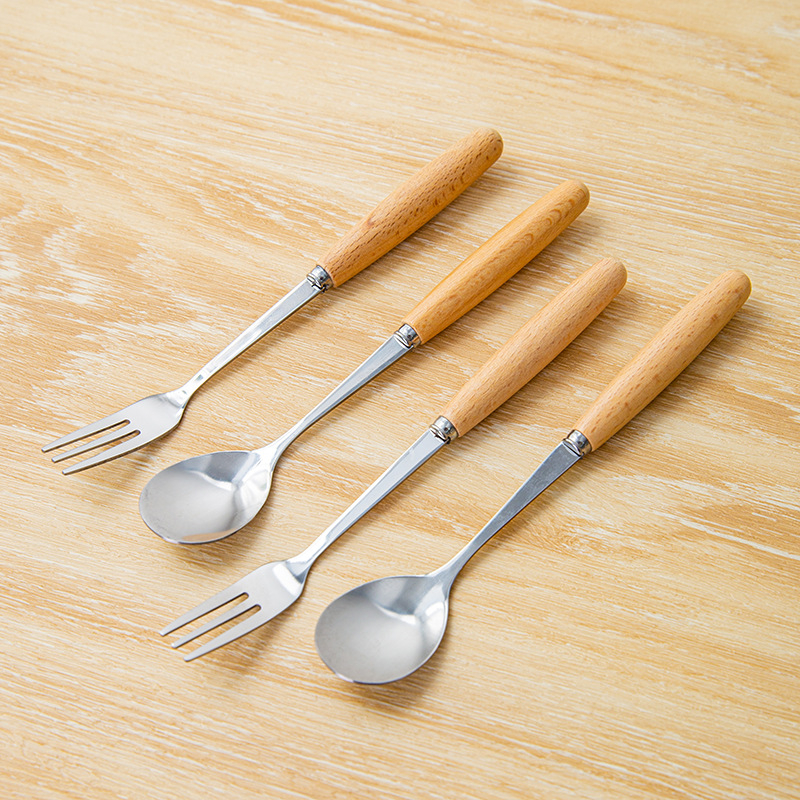 Set japonez din fag pentru fructe, design elegant, furculițe și linguri din oțel inoxidabil, recipiente ceramice pentru depozitare
