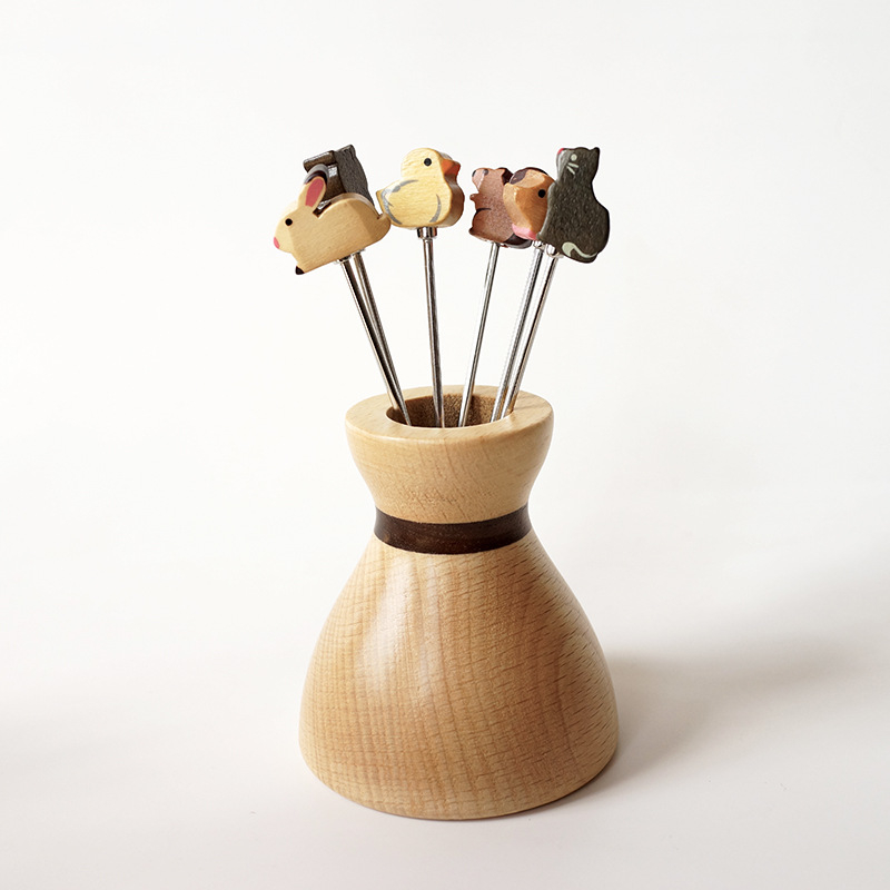 Scobitori din lemn masiv cu animale în stil desene animate, mahon cu inserții din alamă, pentru fructe, cocktail și desert