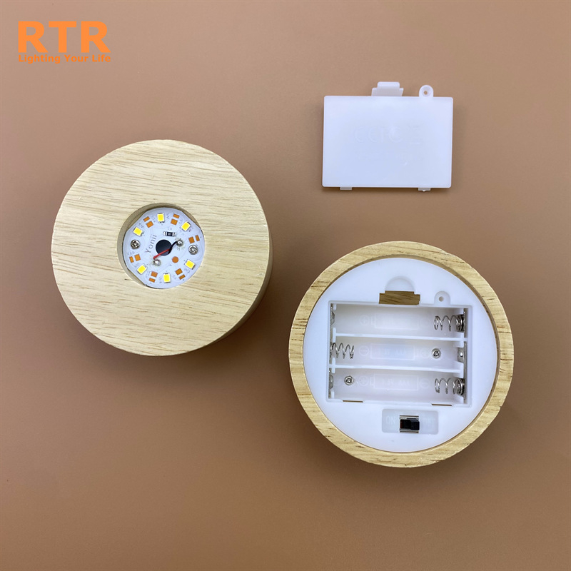 Bază circulară din lemn masiv, iluminată, cu încărcare wireless; suport de lampă cu sferă de cristal, bază decorativă pentru pahare de cocktail