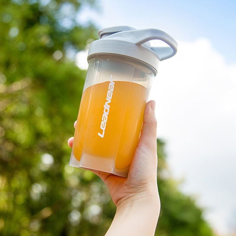 Shaker pentru shake-uri proteice și înlocuitori de masă, bidon portabil pentru fitness