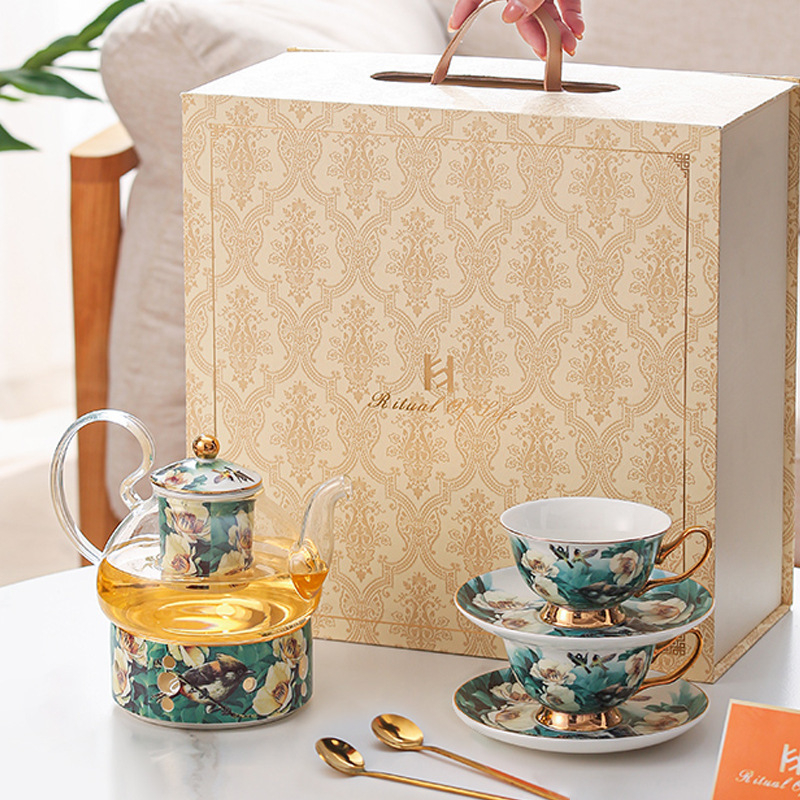 Set de cafea din porțelan osos cu model floral și ceainic de sticlă