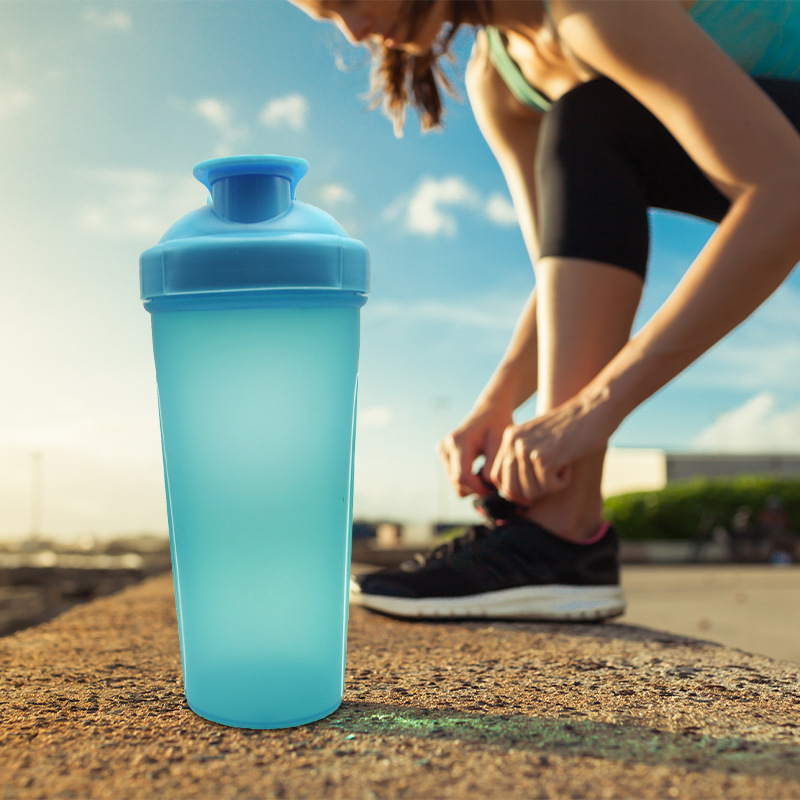 Pahar shaker portabil din plastic, capac flip-top, 400 ml, capacitate mare pentru fitness