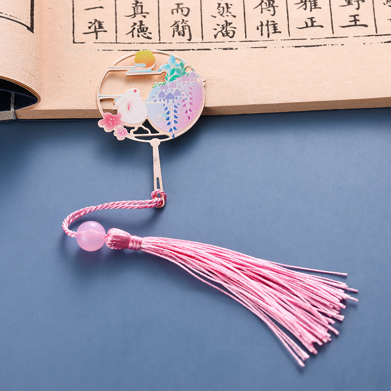 Semn de carte metalic perforat, în stil chinezesc, set cadou cu ciucuri – suvenir pentru profesori și elevi