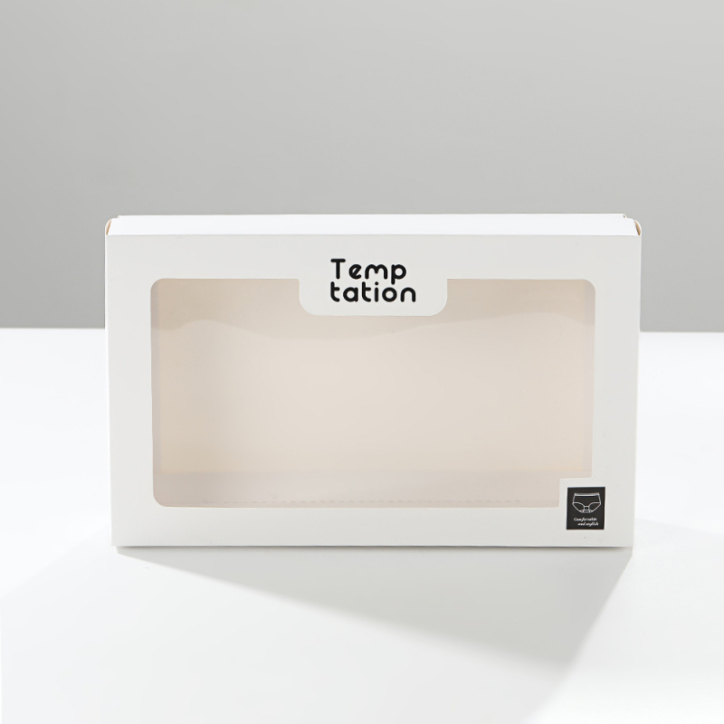 Cutie cadou din carton alb pentru lenjerie și eșarfe, cu decupaje decorative