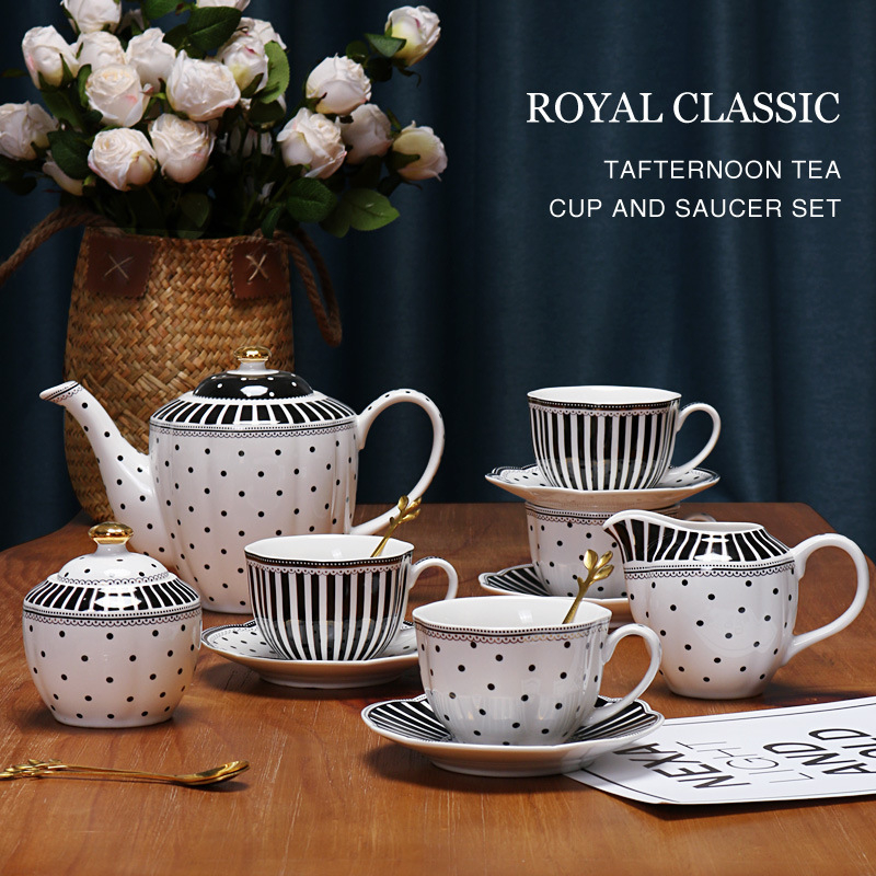 Set ceramică de cafea cu ceașcă și farfurie, în stil european, pentru ceaiul de după-amiază în stil francez – cadou pentru casa nouă