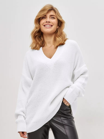 Džemper oversize s V-izrezom