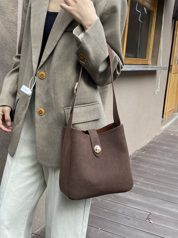 Ženska PU crossbody torba, jesen-zimska moda, jednostavan i svestran dizajn, velika zapremina, torba za mamu s luksuznom teksturom