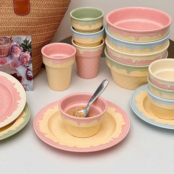 Bol ceramic rotund pentru înghețată, iaurt și ovăz – stil Insta