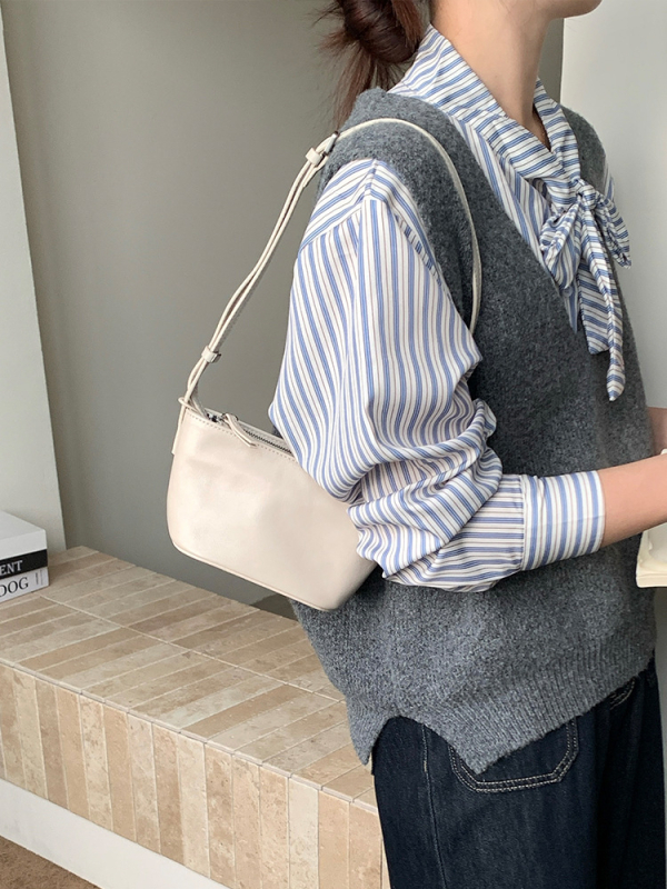 Ženska torbica za telefon od prave kože, prvi sloj goveđe kože, oblik čamca, mala crossbody torba s jednim naramenicom, svakodnevna upotreba, proljeće 2026