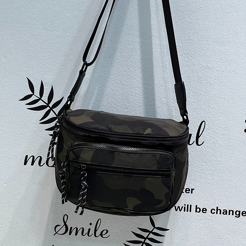 Unisex torba preko ramena, vodootporna najlonska torba, minimalistički dizajn za svakodnevnu upotrebu