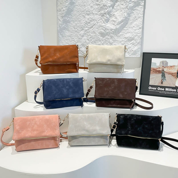 Ženska kožna crossbody torbica s preklopnim poklopom u obliku koverti, sedlani dizajn, srednja veličina, velika kapaciteta, vrhunski izgled