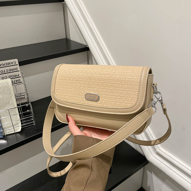 Ženska torba u korejskom stilu za ispod pazuha, baguette torba preko ramena, crossbody, mala kvadratna torba