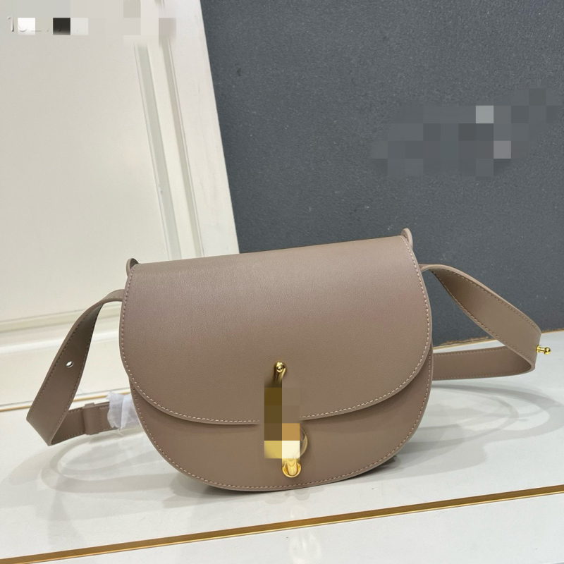 Ženska torba od prave kože s preklopom u obliku sedla, proljeće 2026, mala crossbody za žene