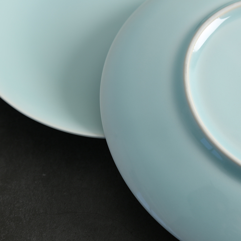 Farfurie circulară din ceramică în culoare celadon, stil japonez simplu, pentru porții mici