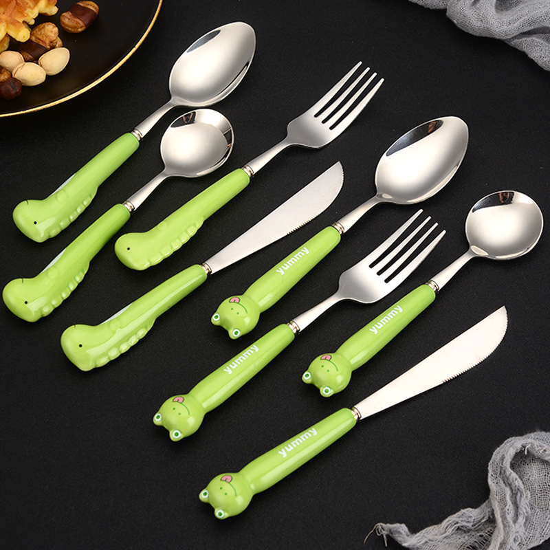 Set de tacâmuri pentru copii din oțel inoxidabil 304: cuțit, furculiță și lingură cu mâner ceramic
