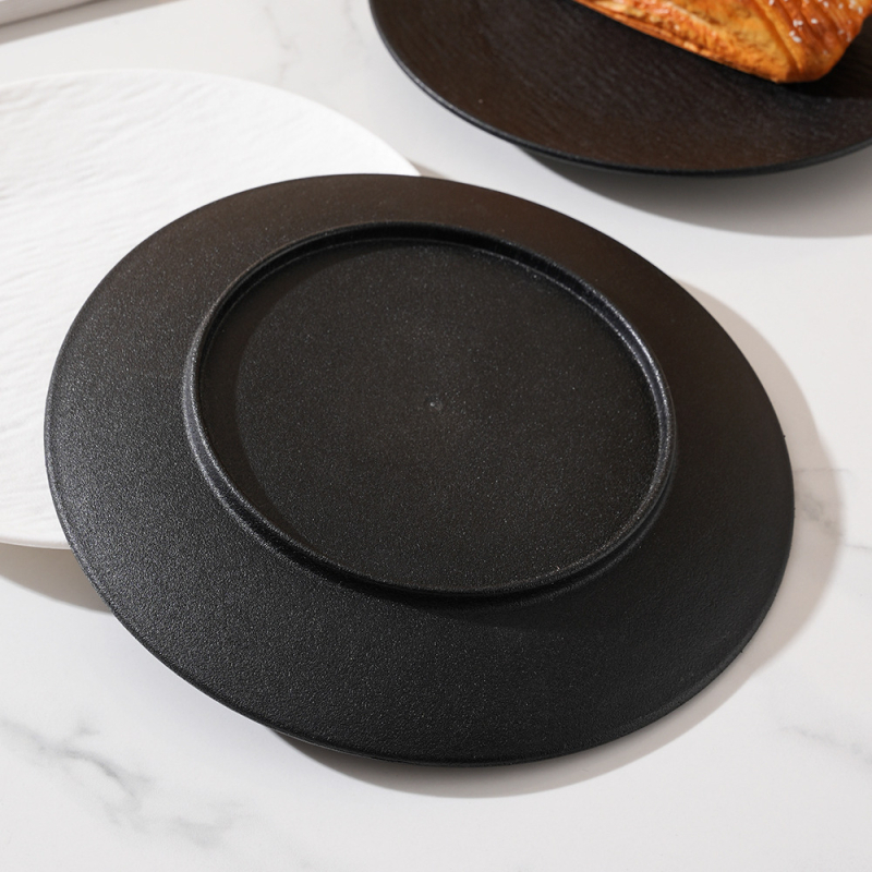 Műanyag tányér porcelánhatású, matt kőmintás felülettel, könnyed luxus nyugati stílusú kör alakú étkezőtál steakhez, tészta és salátához