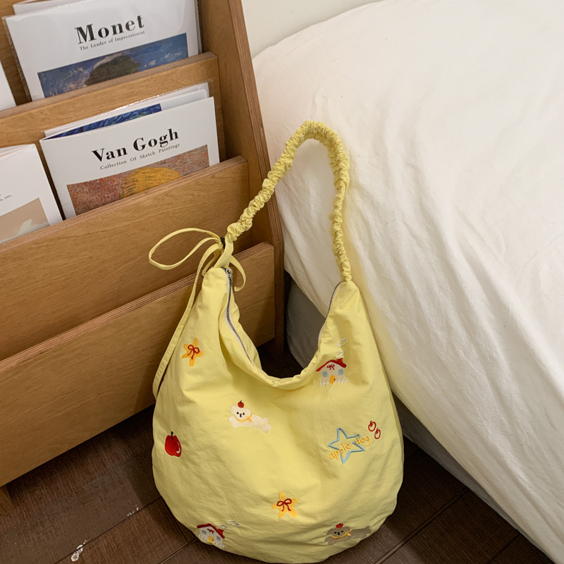 Torba od platna velike kapacitete za školu i svakodnevnu upotrebu, stilizirana i umjetnička crossbody torba s izvezenim motivom