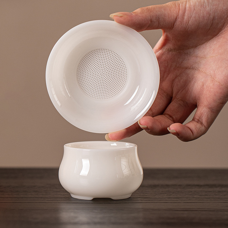 Filtru de ceai din porțelan alb, cu filtrare integrată – set de ceai ceramic complet