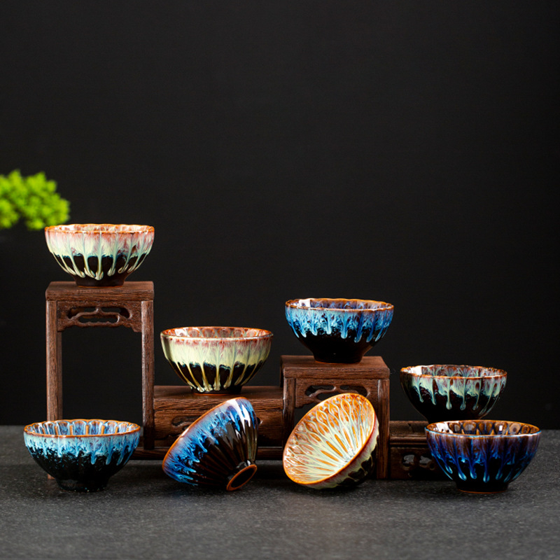 Ceșă de ceai din porțelan, obiect decorativ ceramic pentru casă