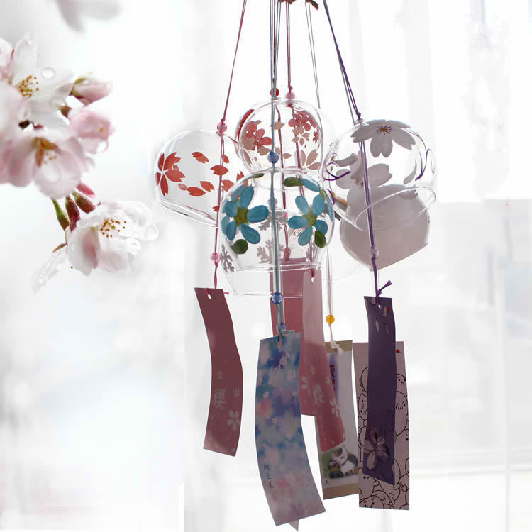 Staklena zvona za vjetar s ručno oslikanim sakura cvjetovima, japanski stil, viseća dekoracija za dom