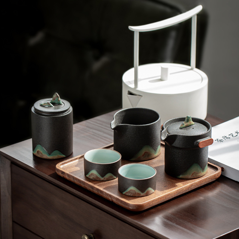 Set de ceai din ceramică neagră pentru călătorii, portabil, cu un ceainic și două cești, pentru mașină și afară.