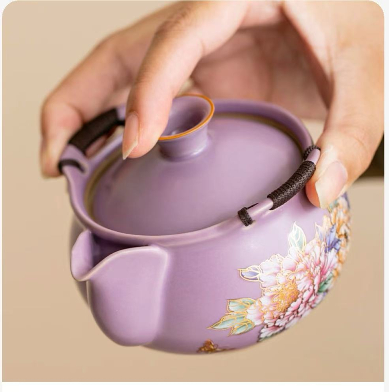 Set de ceainic din porțelan Purple Ru Kiln, placat cu argint și motif bujor, cu mâner, set de ceai pentru călătorii — un ceainic și trei cești