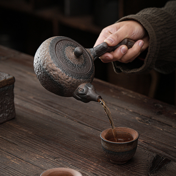 Set de încălzire a ceaiului din ceramică, stil rustic vintage, bază de lumânare în stil japonez și ceainic ceramic.