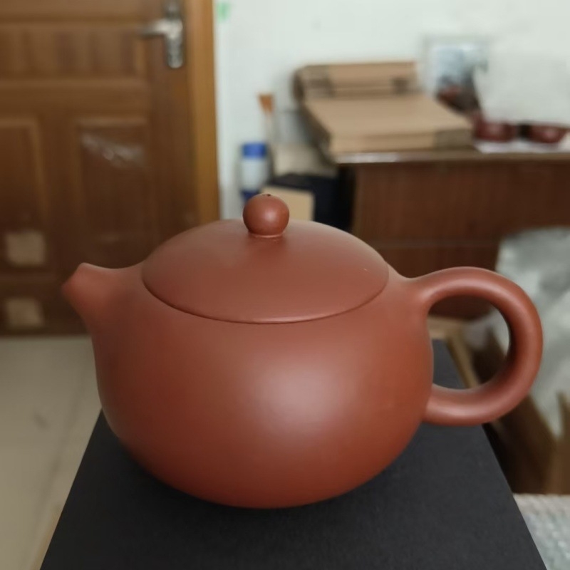 Ceainic din lut purpuriu, lucrat manual, stil Red Robe Xishi, pentru pregătirea ceaiului acasă, într-o cutie cadou