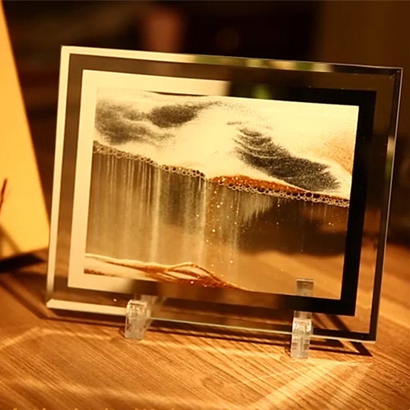 Pictură 3D cu nisip fluid într-un ceas de nisip — ornament din sticlă pentru decorul casei