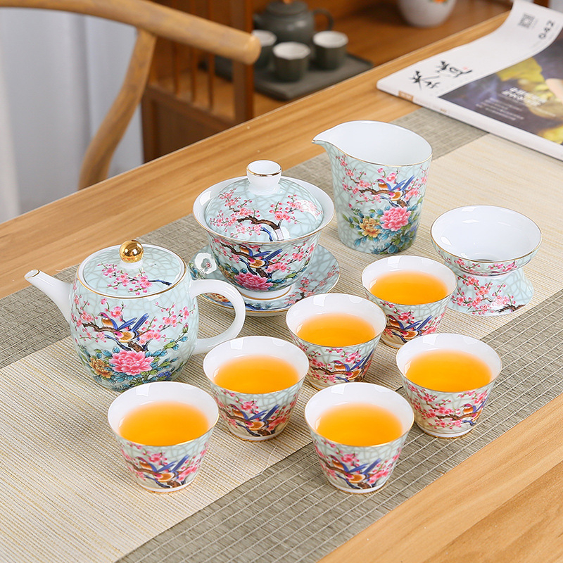Set ceramic pentru ceai pentru acasă cu ceainic, bol cu capac, cești și infuzor, în cutie cadou