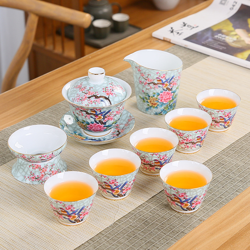 Set ceramic pentru ceai pentru acasă cu ceainic, bol cu capac, cești și infuzor, în cutie cadou