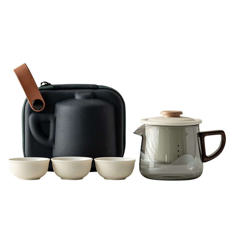 Porcelain Neighbor Set de ceai de călătorie: ceainic din ceramică cu trei căni