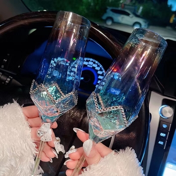 Pahar de vin roșu din cristal, cu diamant încrustat, design minimalist modern
