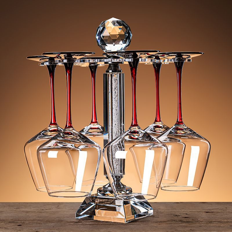 Set Burgundy din cristal fără plumb cu suport integrat: decantor și două pahare