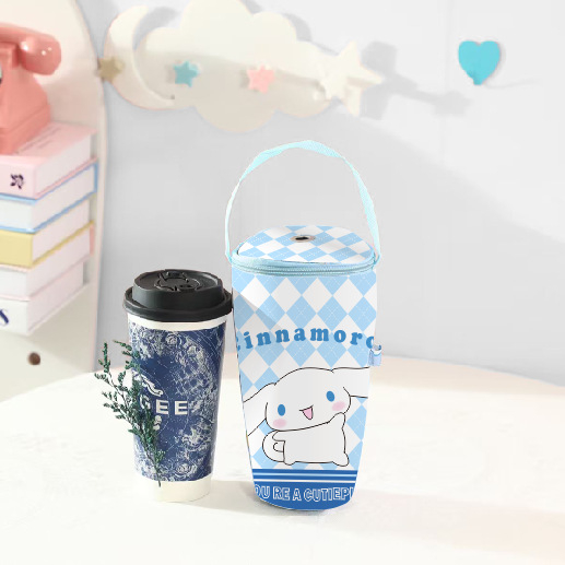 Husă pentru ceașcă de Milk Tea Stitch cu mâner – husă portabilă pentru birou