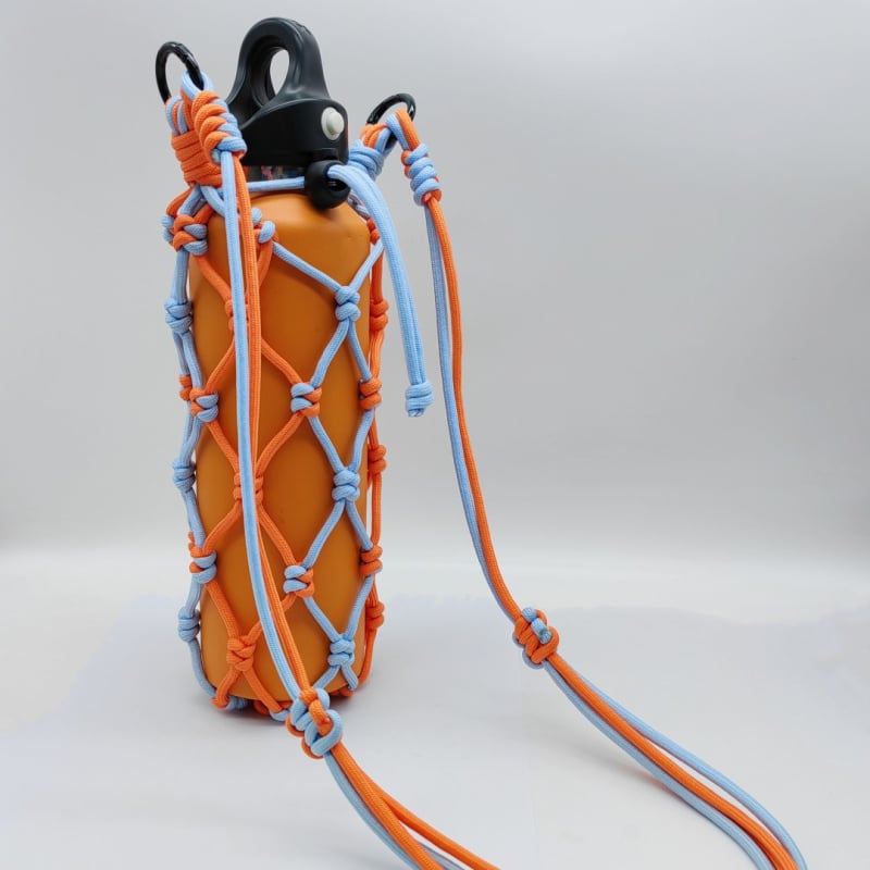 Da Gu husă portabilă pentru sticlă de apă, cu țesătură Paracord, husă izolatoare pentru pahar și buzunar din plasă pe curea